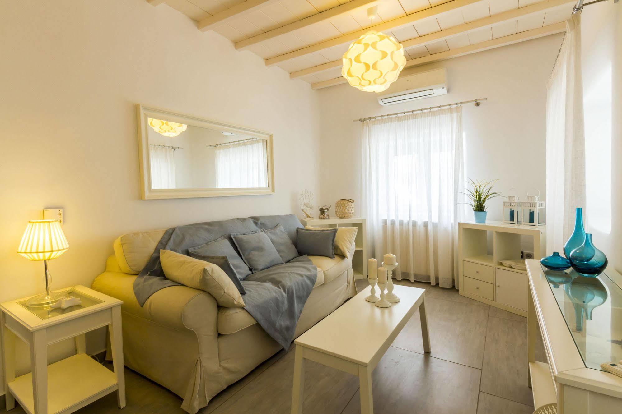 Lavish Suites Agios Ioannis Diakoftis Exteriér fotografie