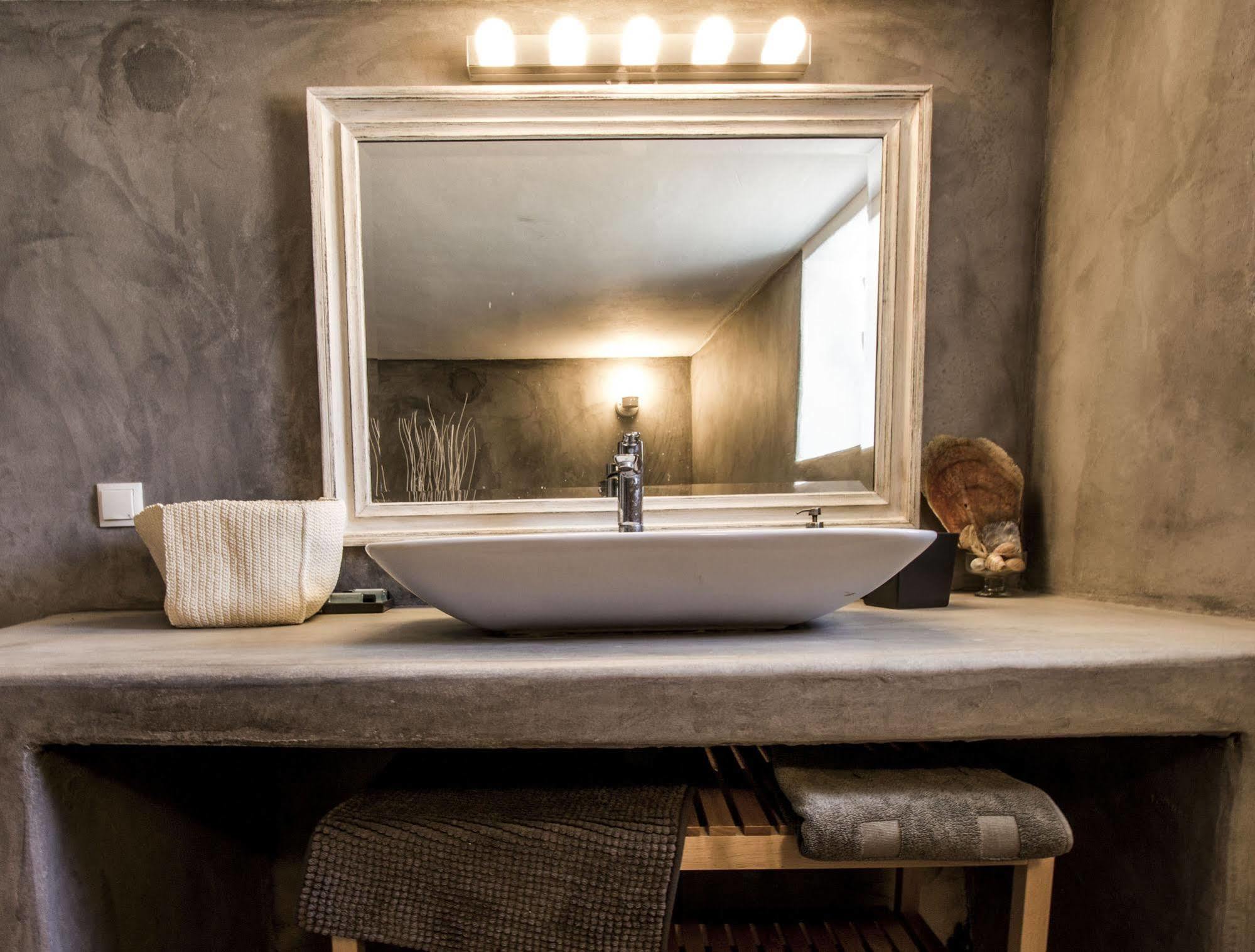 Lavish Suites Agios Ioannis Diakoftis Exteriér fotografie